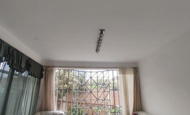 Amplia casa de 4 dormitorios en Montecristi, cerca del Hospital del IESS