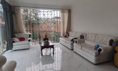 Amplia casa de 4 dormitorios en Montecristi, cerca del Hospital del IESS