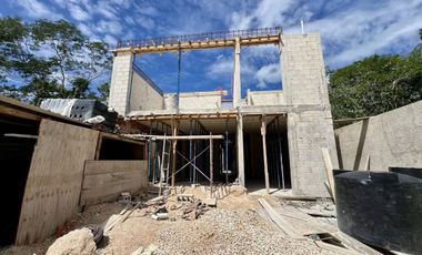 CASA EN VENTA EN PRIVADA RESIDENCIAL PROVINCIA CLUB DE GOLF 4 HABITACIONES