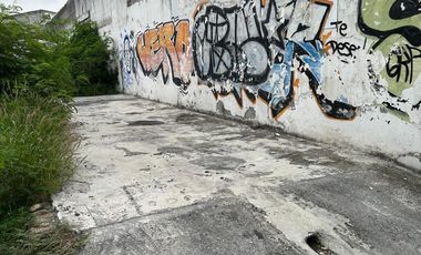 Terreno en Renta – Av. Universidad, Monterrey, N.L.