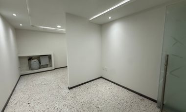 Oficinas/Consultorios en RENTA en Col. Ventura Puente en Morelia