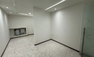 Oficinas/Consultorios en RENTA en Col. Ventura Puente en Morelia