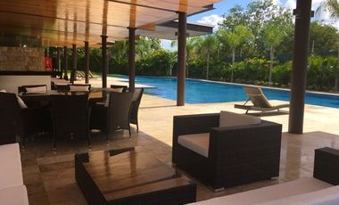 CASA EN VENTA PRIVADA PARQUE CENTRAL, al Norte de la ciudad de Mérida, Yucatán