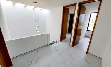 Venta Casa Fracc. Vilanova (SUR) Rancho Santa Mónica