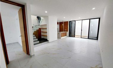 Venta Casa Fracc. Vilanova (SUR) Rancho Santa Mónica