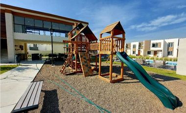 Venta Casa Fracc. Vilanova (SUR) Rancho Santa Mónica