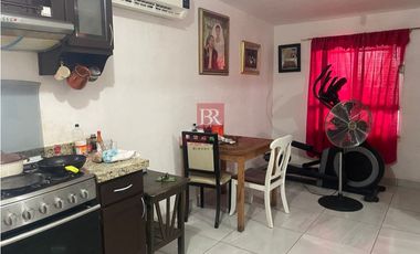 CASA EN VENTA EN COL. VILLA BONITA. CD. OBREGÓN, SONORA
