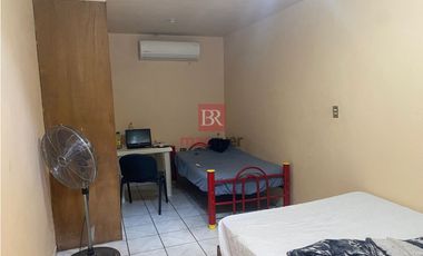 CASA EN VENTA EN COL. VILLA BONITA. CD. OBREGÓN, SONORA