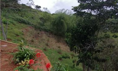 Vendo finca en la cumbre de 2 pisos