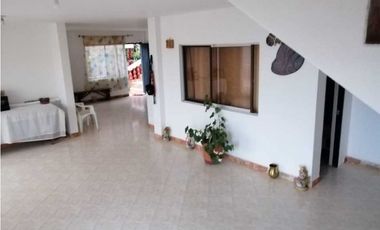 Vendo finca en la cumbre de 2 pisos