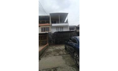 Vendo casa,en el norte de cali barrio la Rivera