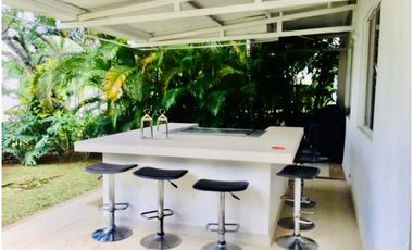 CASA CON VISTA AL LAGO Y ZONA VERDE EN PANCE