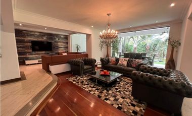 Casa en Renta amoblada en el Poblado San Lucas