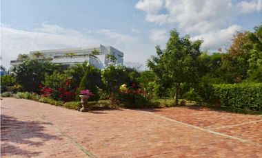 VENDO CASA CAMPESTRE CAPACIDAD 20 PERSONAS VIA GDOT A TOCAIMA