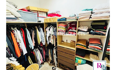 Casa en venta en unidad abierta – $700 Millones