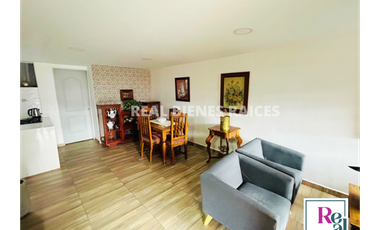 Casa en venta en unidad abierta – $700 Millones