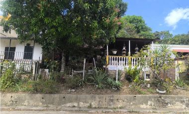 VENDE CASA LOTE VILLETA