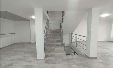 Se arrienda casa para negocio Suba Lombardía Bogotá