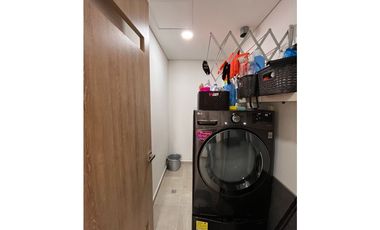 HERMOSO APARTAMENTO EN MEDELLN SECTORLAS PALMAS CON VISTA A LA CIUDAD