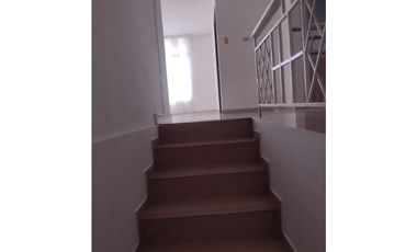 SE ARRIENDA CASA AL NORTE