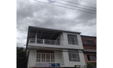 SE ARRIENDA CASA AL NORTE