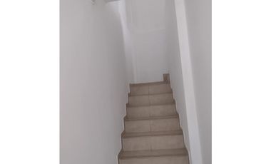 SE ARRIENDA CASA AL NORTE