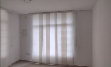 SE ARRIENDA CASA AL NORTE