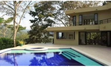 SE ARRIENDA X NOCHE CASA EN VILLETA