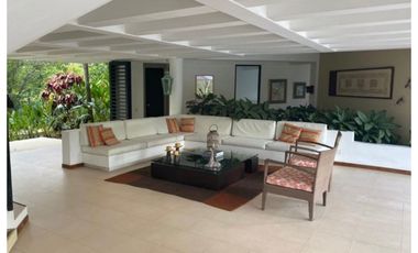 SE ARRIENDA X NOCHE CASA EN VILLETA