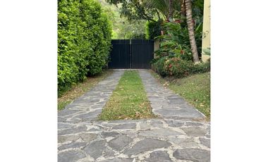 SE ARRIENDA X NOCHE CASA EN VILLETA