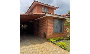 Venta Casa Sur De Cali, Vía Jamundí. Hacienda El Castillo.