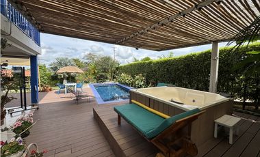 VENTA DE FINCA EN MONTENEGRO QUINDO