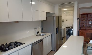Espectacular Apartamento Sexto Piso En Venta En El Poblado (Sector Lalinde).
