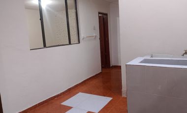 Casa En Venta En El Sector La Floresta De Pasto, Con Area De 170 M2, Dos Pisos Independientes.