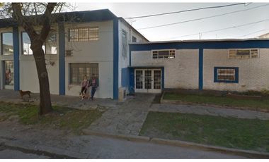 LOCAL sobre Av. JUAN B. JUSTO CON GALPON CON LOSA *390m2**