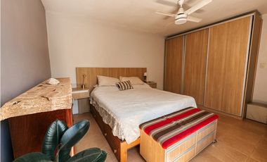 VENTA HERMOSA CASA 3/4 DORMITORIOS