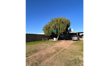 VENTA-CASA 2 DORMITORIOS-COLONIA CAROYA