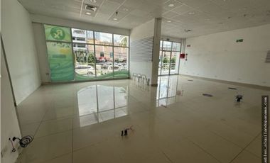 Se Alquila Local en Vía España