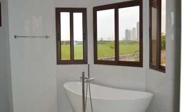 VENTA DE CASA EN ESQUINA EL DORAL - MODELO MIRANDA 351M2 JP