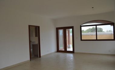 VENTA DE CASA EN ESQUINA EL DORAL - MODELO MIRANDA 351M2 JP