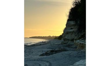 SAN CARLOS / PH PLAYA DEL SOL / 94M / 2 HABITACIONES / FRENTE AL MAR