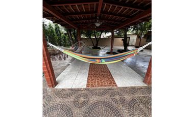 VENDO CASA RESIDENCIAL EN LA VILLA DE LOS SANTOS 200M2 JP