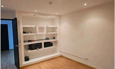 CASA  EN OBARRIO PARA USO COMERCIAL /RESIDENCIAL 420M2