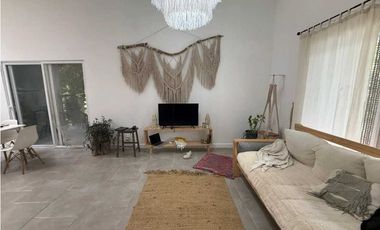 ALQUILER DE CASA EN DOLEGA 2 RIOS  3R CERCADA AMOBLADA