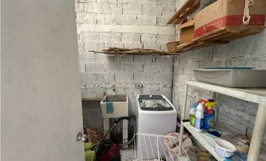 ALQUILER DE CASA EN DOLEGA 2 RIOS  3R CERCADA AMOBLADA