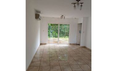 Venta de casa en Brisas del Golf Norte (Everest) GTA