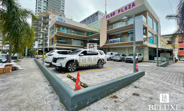ALQUILER DE LOCAL COMERCIAL EN FLOR PLAZA, BELLA VISTA (P)(12)