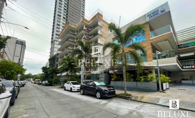 ALQUILER DE LOCAL COMERCIAL EN FLOR PLAZA, BELLA VISTA (P)(12)