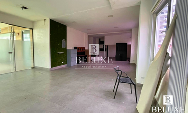 ALQUILER DE LOCAL COMERCIAL EN FLOR PLAZA, BELLA VISTA(12)