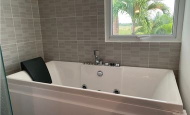 COSTA SUR / COSTA ESMERALDA / 383M / 4 HABITACIONES / AMOBLADA